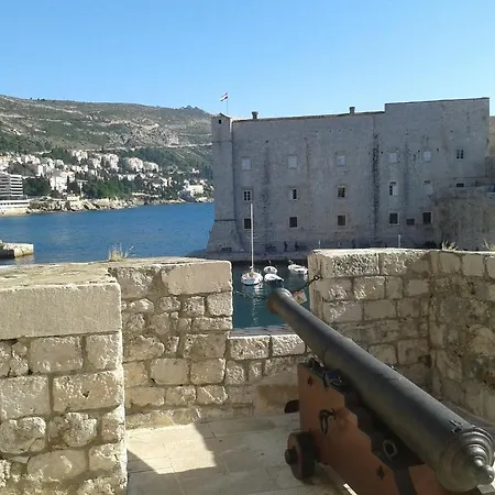 Old Harbour Center * Dubrovník