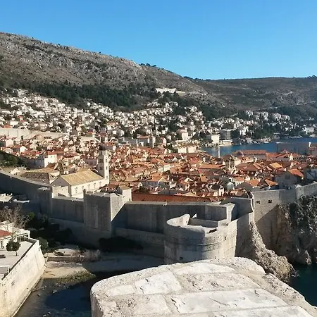 Old Harbour Center شقة *