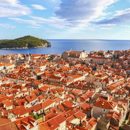 Old Harbour Center *