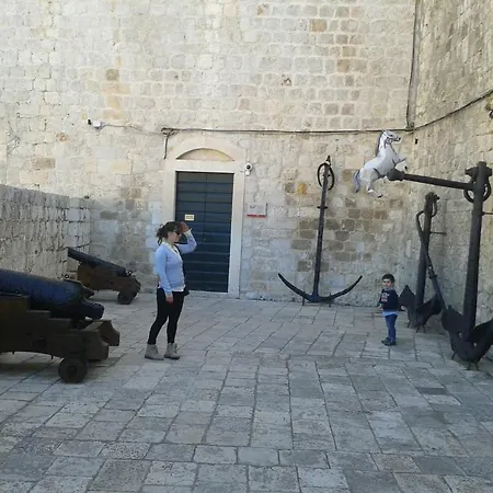 Old Harbour Center Lägenhet *