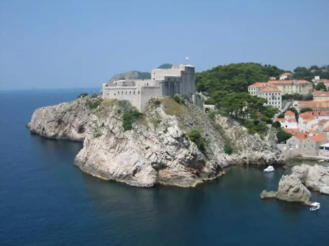 Old Harbour Center Διαμέρισμα